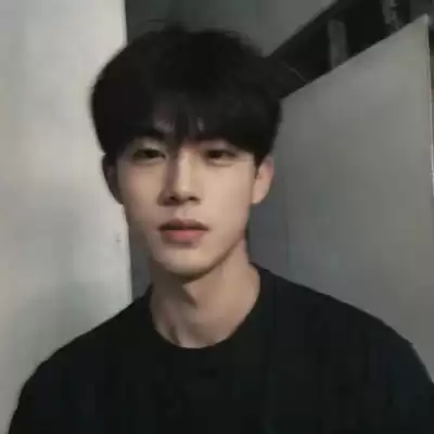 仰映容